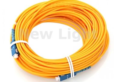 Одиночная модель гибкий провод волокна СК 9/125 соединительных кабелей оптического волокна/СК 100 метров длины