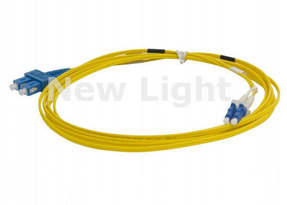 Купить 9/125μm Duplex LC-SC Optical Fiber Patch Cord с 2,0mm PVC Jacket для стабильных соединений online manufacture