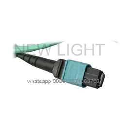 MTP Breakout Harness Cable с 0,35dB Elite Low Loss Connector для легкой миграции с 10GbE до 40GbE или 100GbE и 500 штук / день Производство